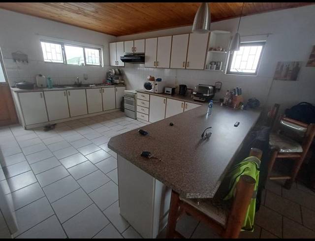 3 BEDROOM HOUSE FOR SALE IN DE KELDERS